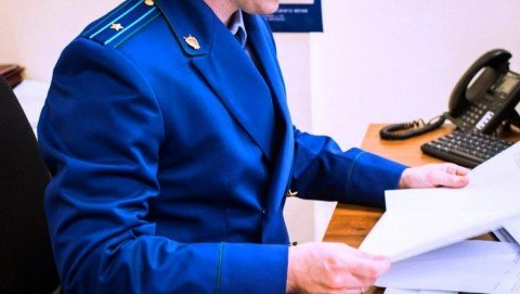 В Медведевском районе прокуратура выявила нарушения законодательства о противодействии коррупции при трудоустройстве бывшей государственной служащей
